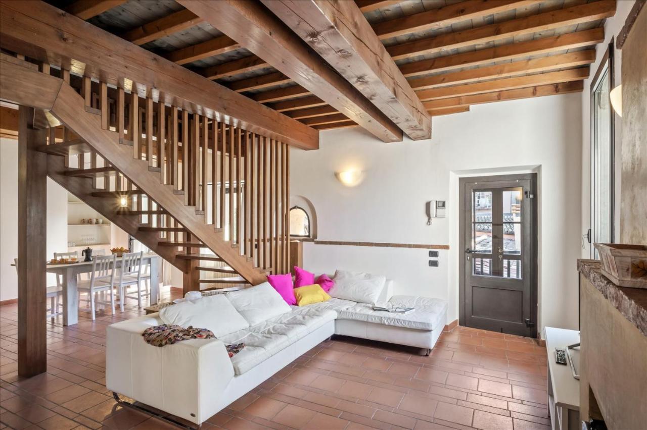 I Balconi Apartment Iseo Luaran gambar