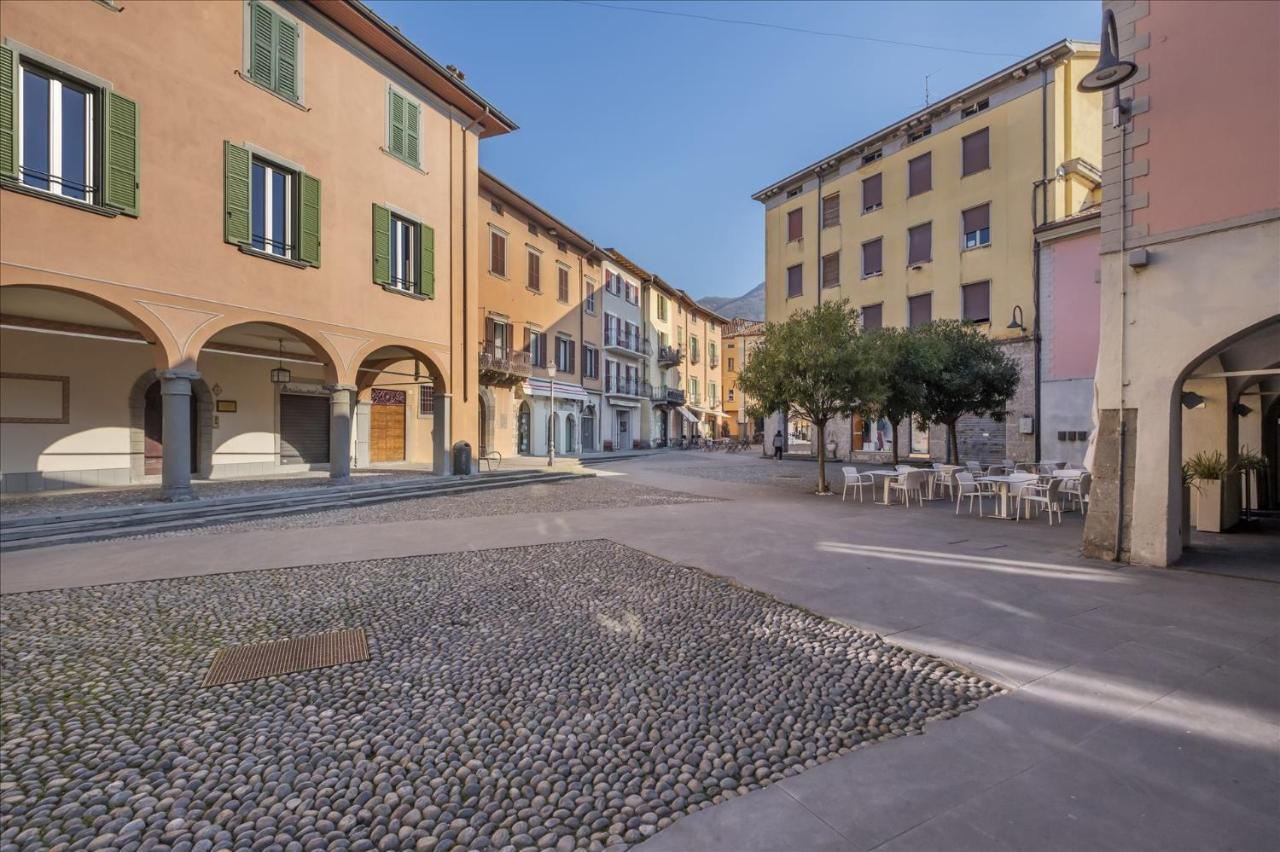 I Balconi Apartment Iseo Luaran gambar